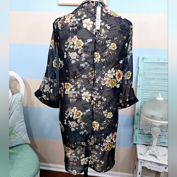 NWT Olrain Sheer Floral Kimono - Picture 5 of 10